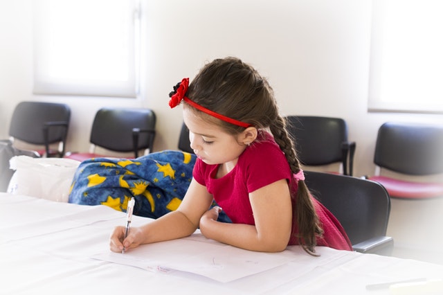 girl studying at the best Daycare In Boca Raton